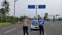 Operasi Mantap Praja Rinjani, Pengaturan Lalu Lintas di Titik Rawan Kemacetan Lombok Barat (3) Operasi Mantap Praja Rinjani, Pengaturan Lalu Lintas di Titik Rawan Kemacetan Lombok Barat