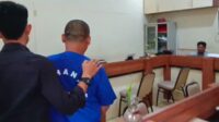 Penggerebekan Kos di Lombok Barat 8 Orang Positif Narkoba, 1 Residivis Tertangkap (3) Penggerebekan Kos di Lombok Barat 8 Orang Positif Narkoba, 1 Residivis Tertangkap