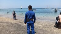 Cuaca Tak Menentu, Polisi Gencar Imbau Keselamatan di Pesisir Senggigi