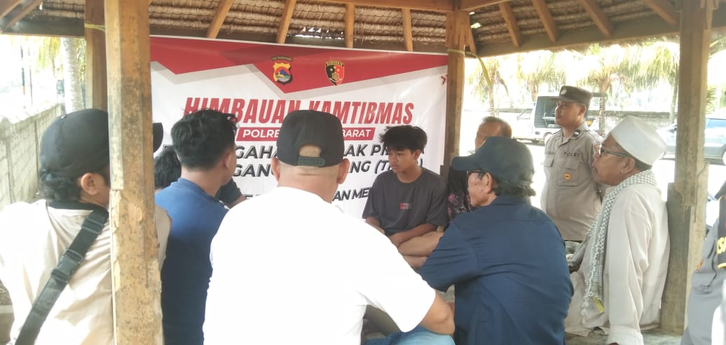 Polsek Gerung Ungkap Bahaya Tersembunyi di Balik PMI Ilegal (3) Polsek Gerung Ungkap Bahaya Tersembunyi di Balik PMI Ilegal