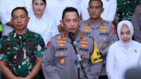 7ceabb74-b2fe-49c5-a321-869e06882560 Kapolri: 78.506 Masjid dan 38.390 Tempat Salat Ied Jadi Fokus Pengamanan Besok