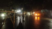 Polisi Kawal Tarawih di Labuapi, Ibadah Lebih Nyaman! (5) Polisi Labuapi Atur Lalu Lintas, Tarawih Berlangsung Aman
