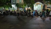 Polsek Labuapi Jamin Keamanan Ibadah Shalat Tarawih Berjamaah di Masjid Arraufurrahim (4) Polsek Labuapi Jamin Keamanan Ibadah Shalat Tarawih Berjamaah di Masjid Arraufurrahim