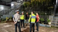 Operasi Ketupat Rinjani 2025, Polisi Kawal Senggigi dan Sekitarnya (4) Operasi Ketupat Rinjani 2025: Polisi Siaga Jaga Kamtibmas