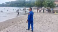 Polairud Polres Lombok Barat Intensifkan Patroli Pengamanan Lebaran Ketupat di Pantai Senggigi (3) Polairud Polres Lombok Barat Intensifkan Patroli Pengamanan Lebaran Ketupat di Pantai Senggigi