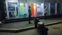Polsek Batulayar Intensifkan Patroli Malam Antisipasi Gangguan Kamtibmas (4) Polsek Batulayar Intensifkan Patroli, Warga Rasakan Manfaatnya