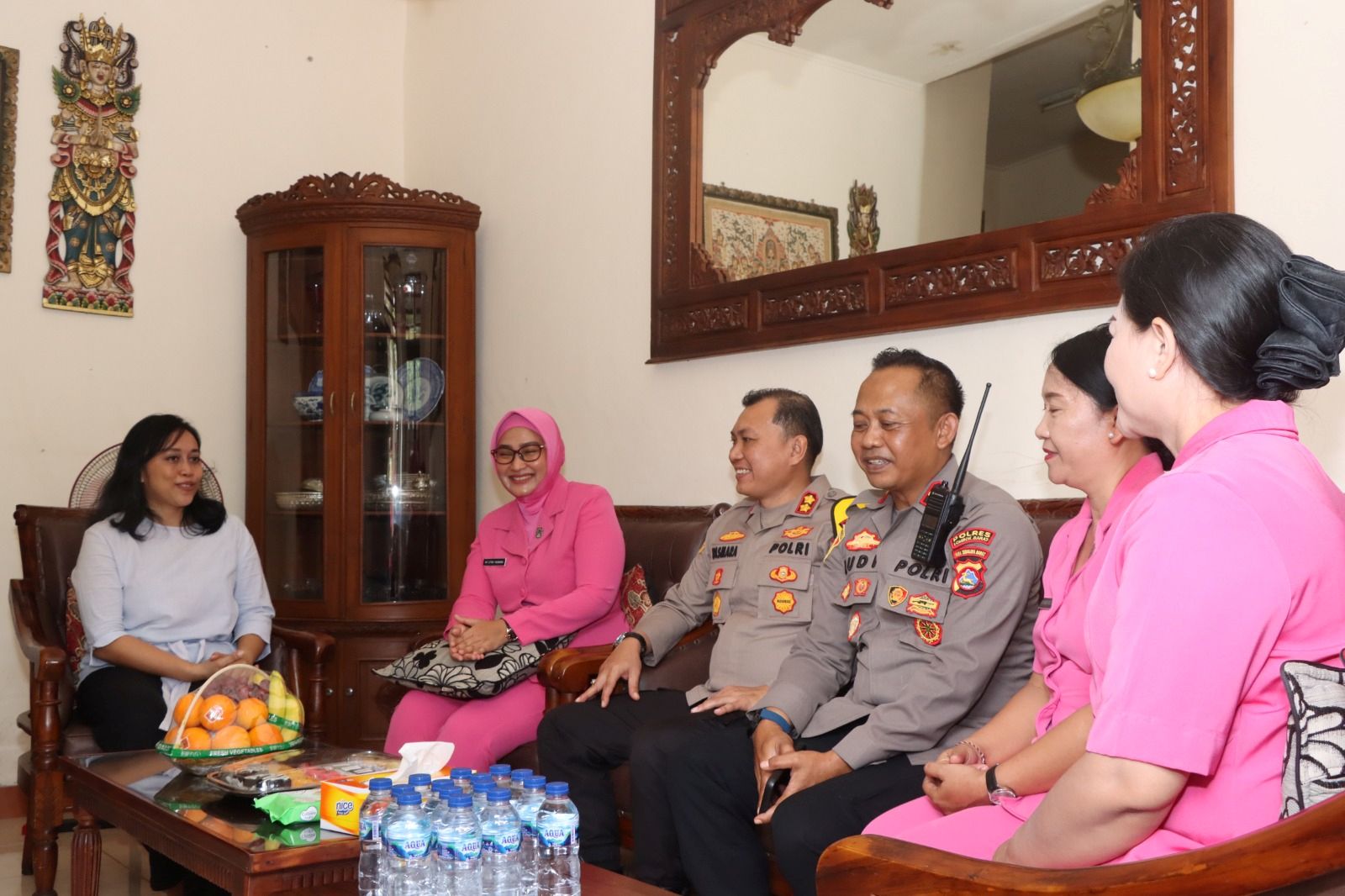 Anjangsana Polres Lombok Barat di Labuapi, Bentuk Nyata Kepedulian Polri (3) Anjangsana Polres Lombok Barat di Labuapi, Bentuk Nyata Kepedulian Polri