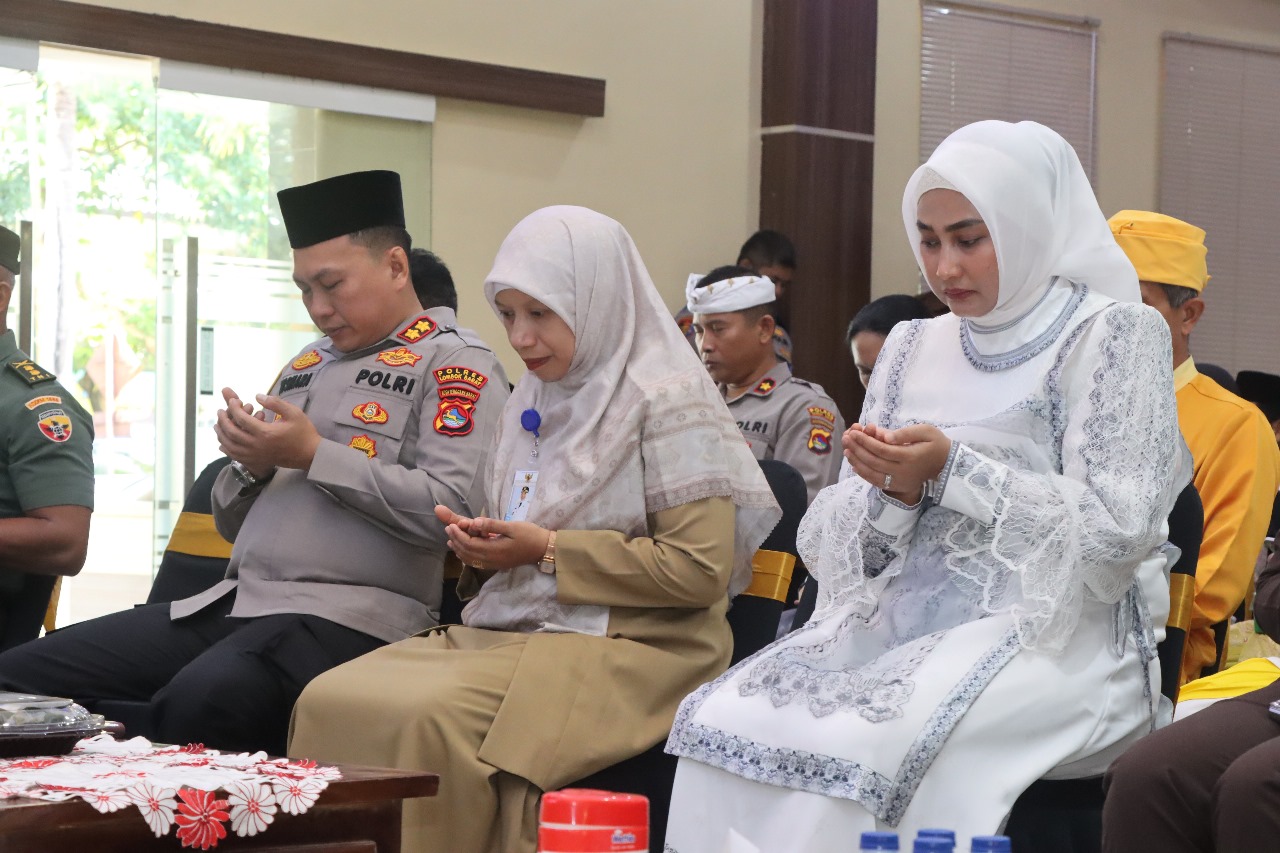 Hari Bhayangkara ke-79, Polres Lombok Barat Gelar Doa Bersama Lintas Agama, Perkokoh Toleransi (4) Bhayangkara ke-79, Polres Lombok Barat Gelar Doa Bersama