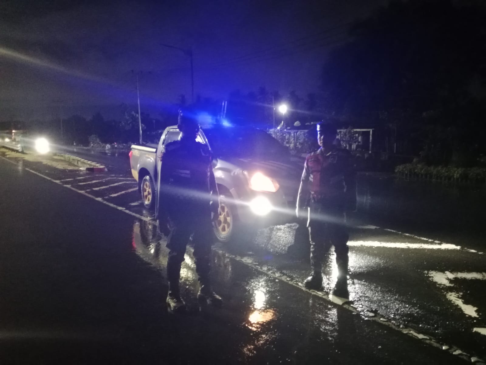 KRYD Polres Lobar, Langkah Tegas Hadapi Aksi 3C di Jalur Strategis (4) KRYD Polres Lobar, Langkah Tegas Hadapi Aksi 3C di Jalur Strategis