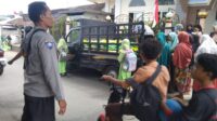 Polsek Batulayar Salurkan 2 Ton Beras Murah, Warga Antusias Sambut (1) Polsek Batulayar Salurkan 2 Ton Beras Murah, Warga Antusias Sambut