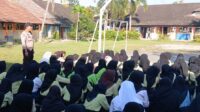 Polsek Kediri Edukasi Pelajar SMPN 2 Labuapi Cegah Tawuran Remaja (1) Polsek Kediri Edukasi Pelajar SMPN 2 Labuapi Cegah Tawuran Remaja