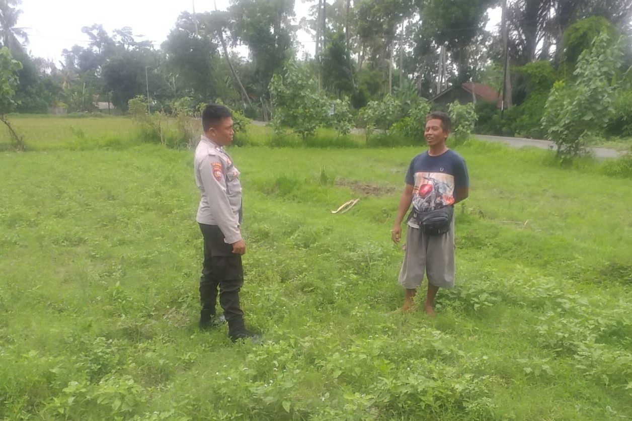 WhatsApp Image 2025-09-09 at 11.59.09 (1) Warga Dusun Adeng Sambut Baik Program Ketahanan Pangan dari Bhabinkamtibmas